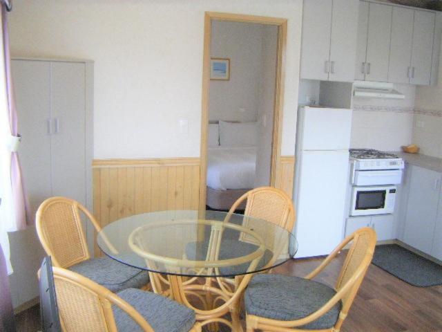 Bega Village Motor Inn Екстер'єр фото